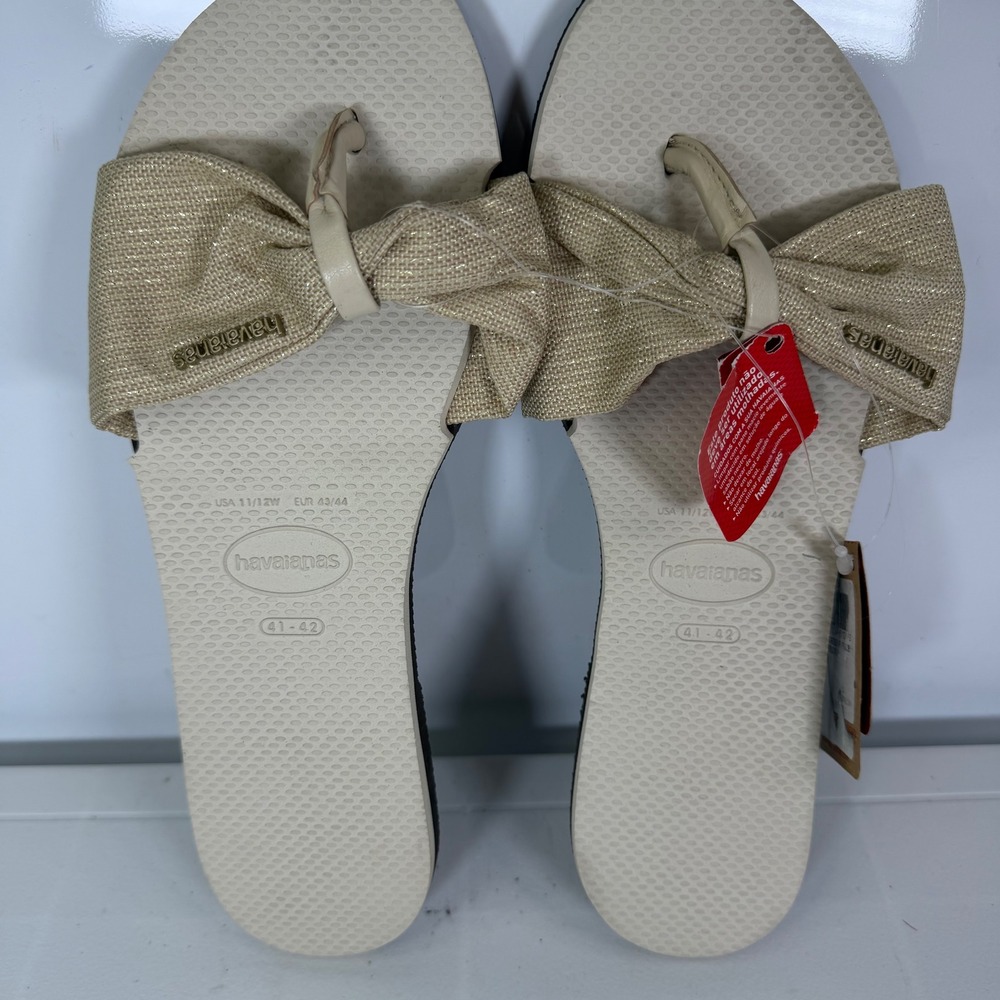 Havaianas Women's Beige Glitter Bow Flip‎ Flop Sandals Size 11 12W EU 43/44